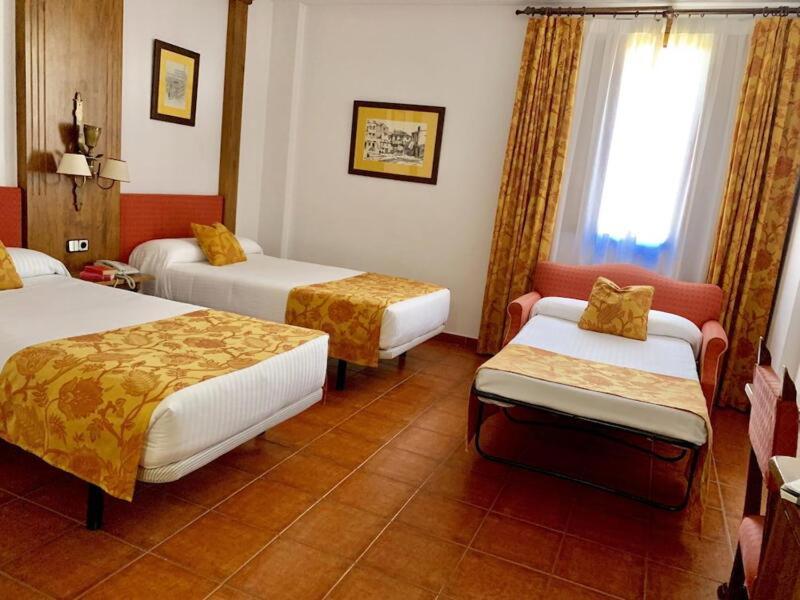 Twin Room Extra Bed