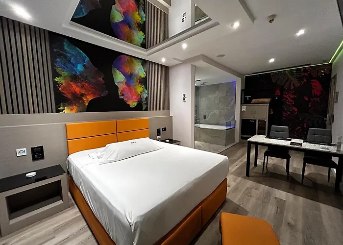 Hotel cerca del colegio: Zouk Hotel (Adults Only)